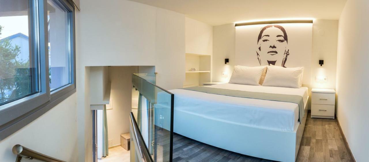 Appartement Mr & Mrs K Lofts à Potos Extérieur photo