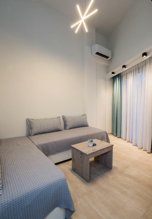 Appartement Mr & Mrs K Lofts à Potos Extérieur photo