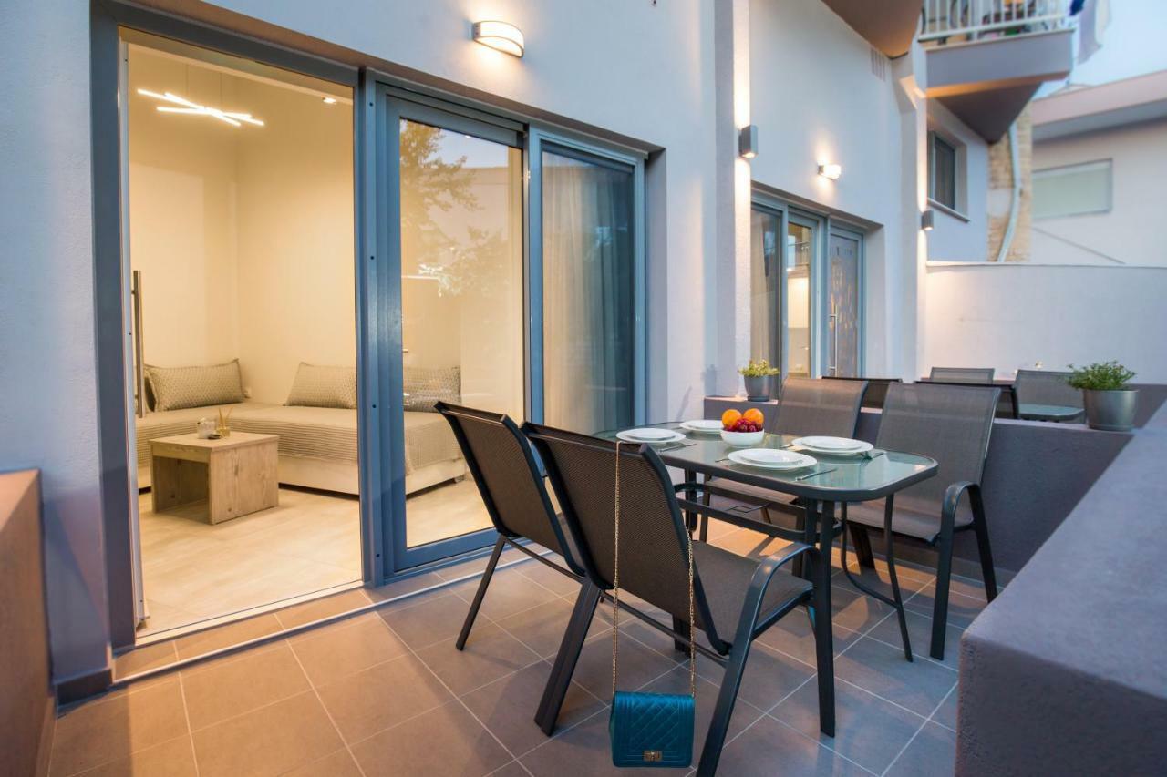 Appartement Mr & Mrs K Lofts à Potos Extérieur photo